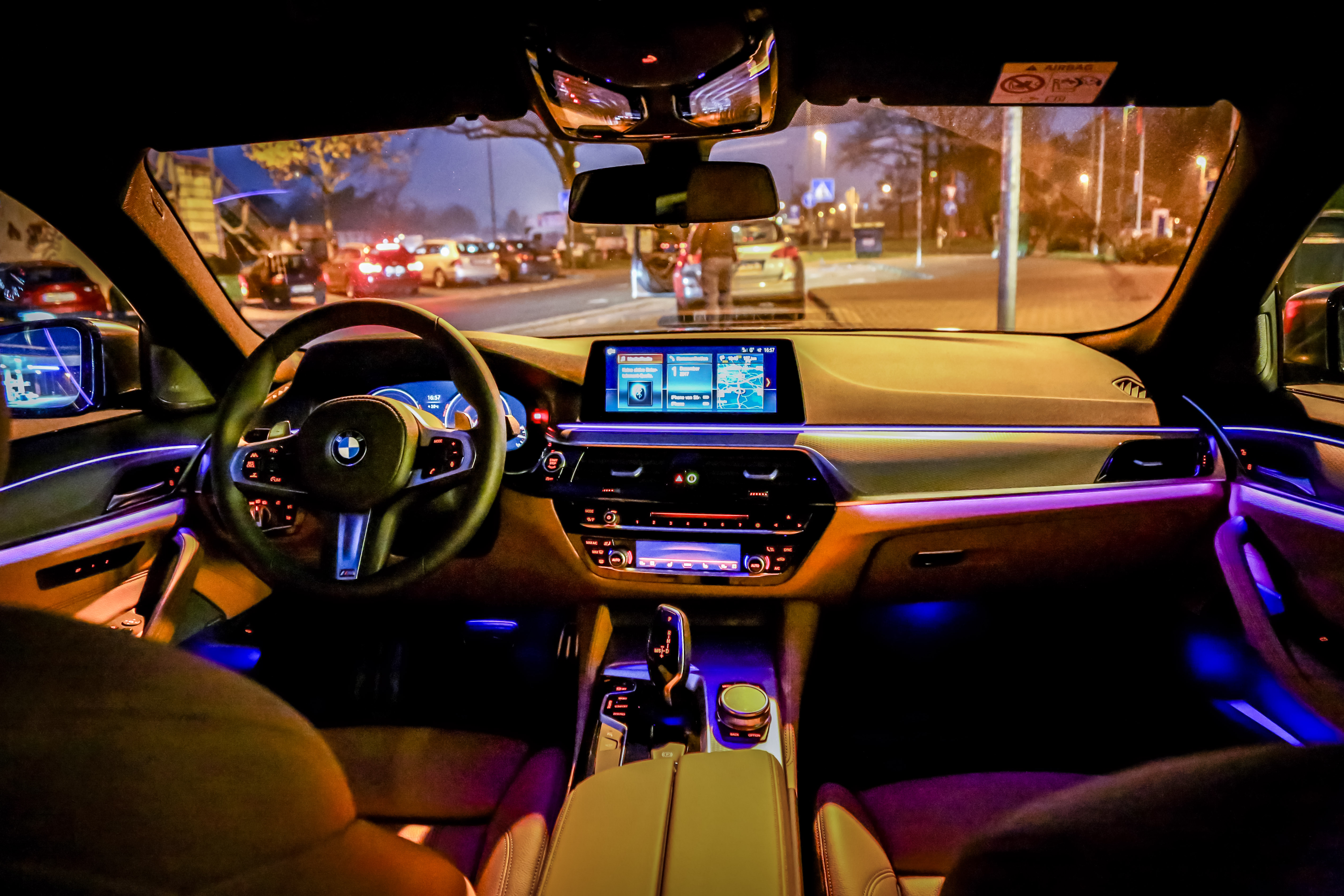 BMW 550i xDrive — photo 5