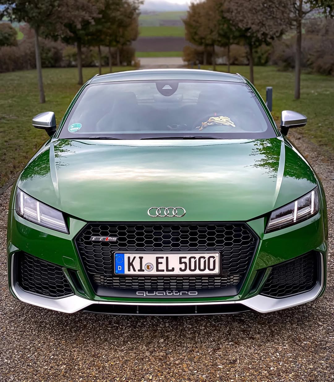 Audi TT RS — photo 1