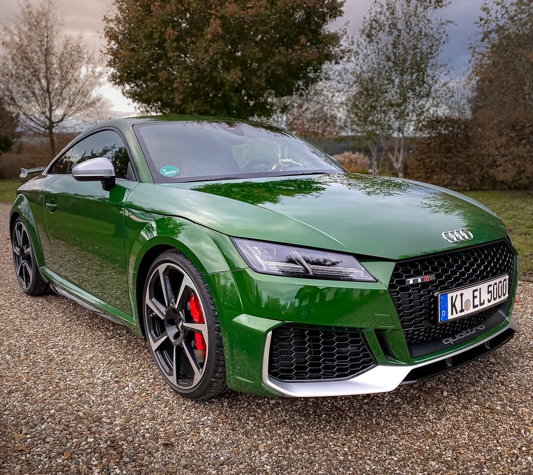 Audi TT RS — photo 2